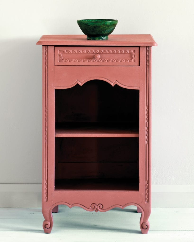 15 Scandinavian-Pink-side-table-1600.webp