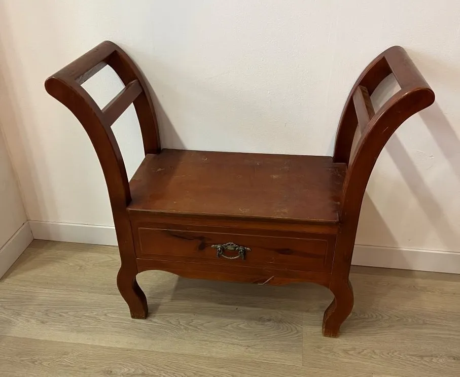 [F0163] Banqueta con cajón