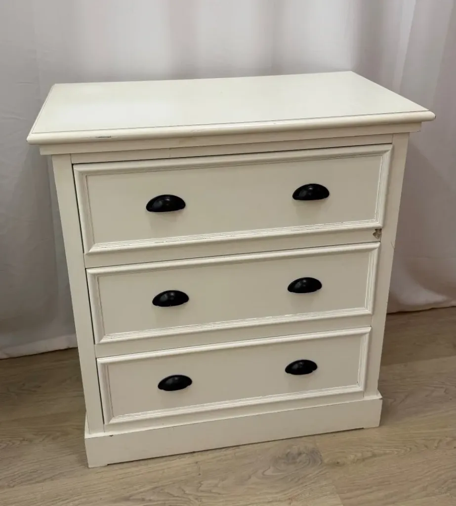 [F0269] Cómoda blanca