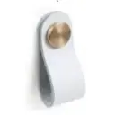 Pom pell blanc, botó daurat