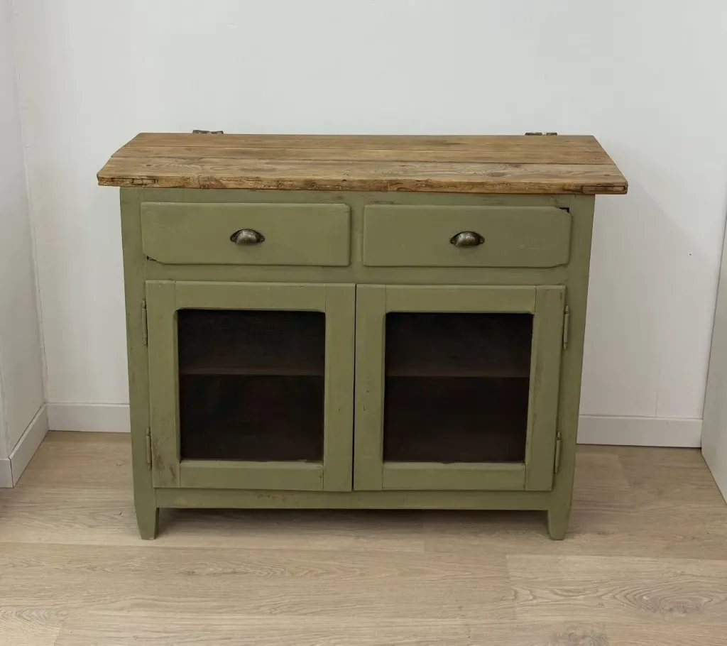 Moble rustic