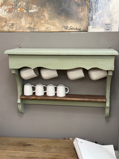 Estanteria amb Tasses (75€ sense tasses)
